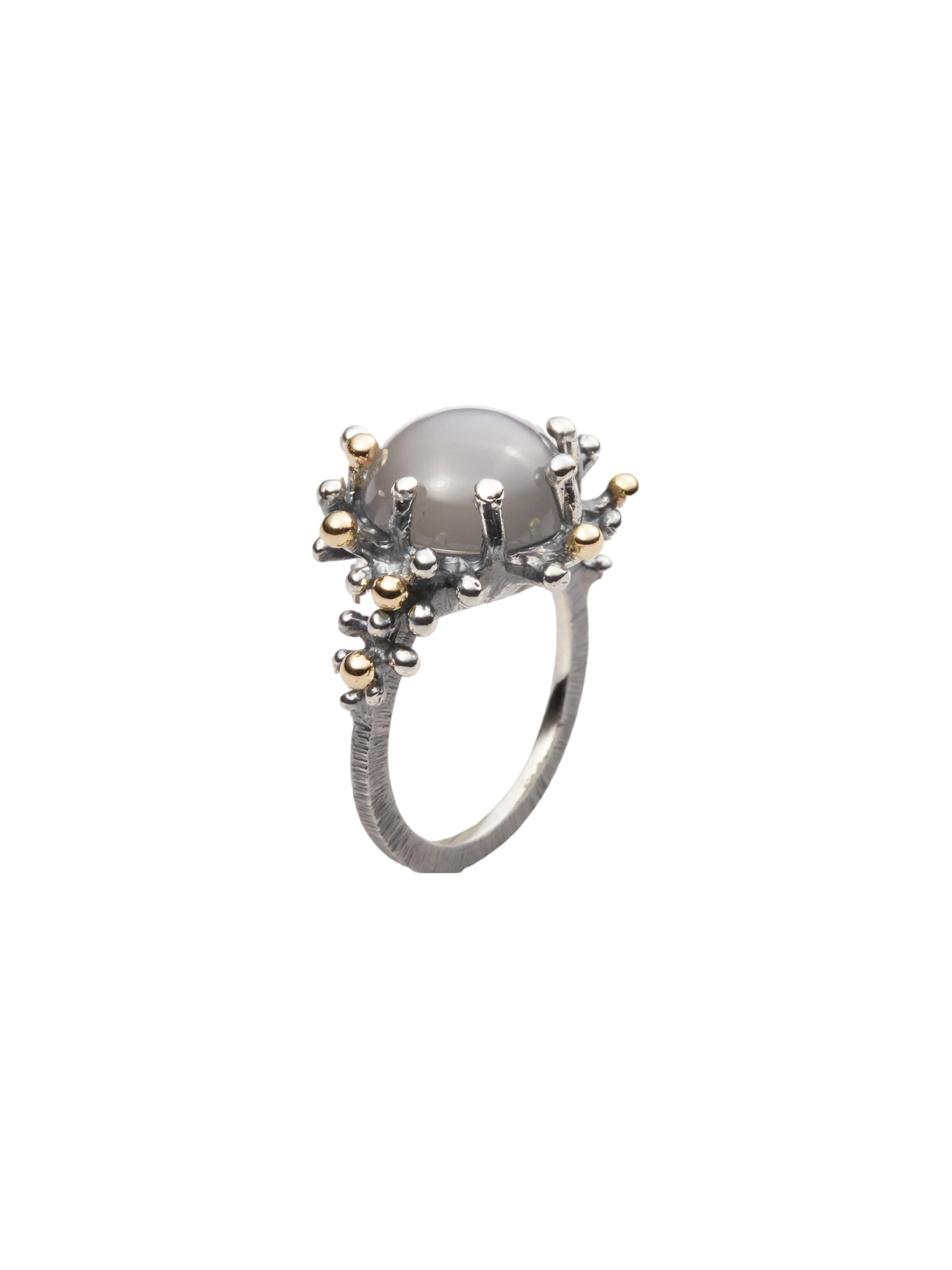 Sea anemone ring in oxidized silver and 18k yellow gold with gray moonstone